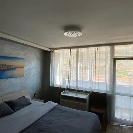 Апартаменты Modern Provadia *